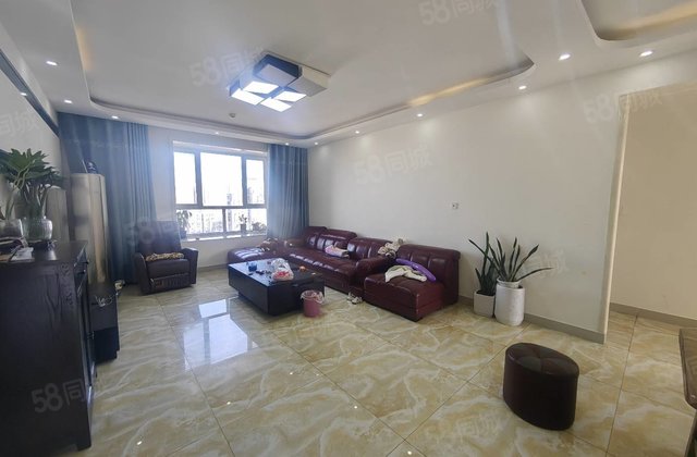 金柱大学城 双阳台 边户 车位储藏室 免大税精装修 诚心出售