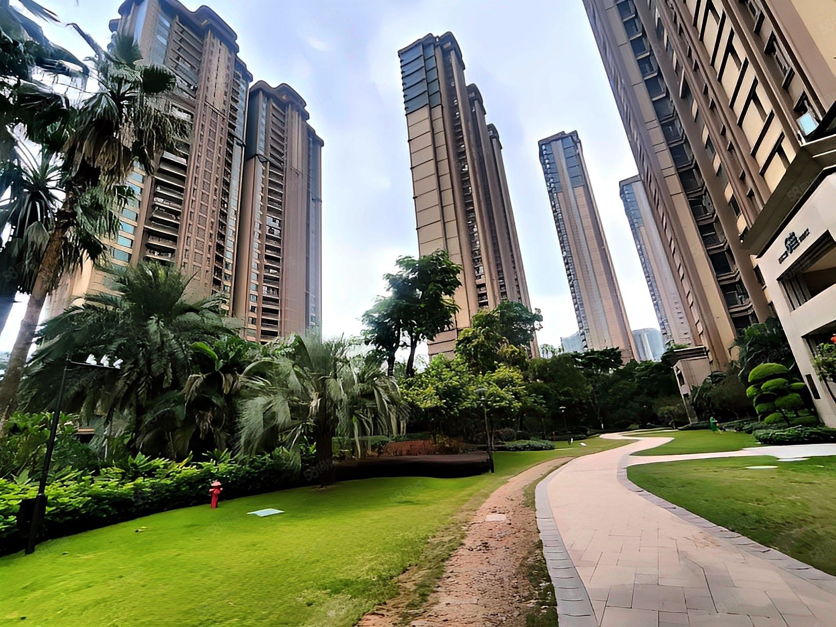 雅居乐剑桥汇5室3厅3卫24943平方米舒适大平层