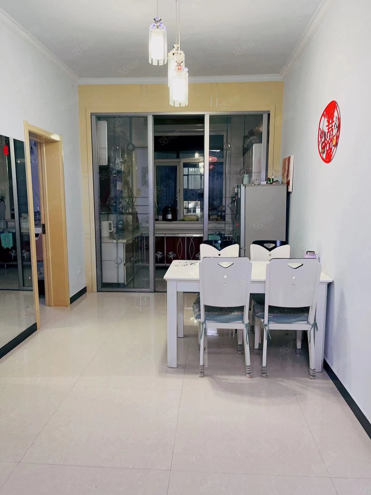 凤苑小区2室2厅1卫90㎡南30万