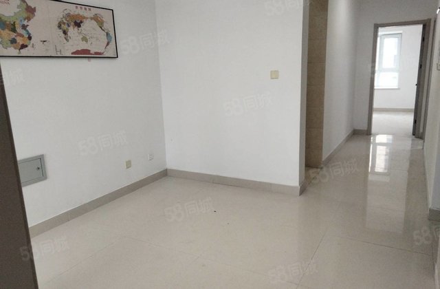 商品房老文轩，老一中，聊城大学正对面，三室新房未住，可按揭