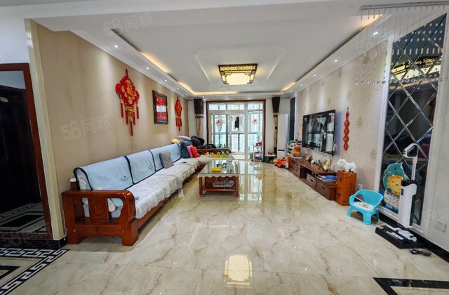 西安交大聊城科技园 中间楼层   商品房双卫格局双车位储藏室