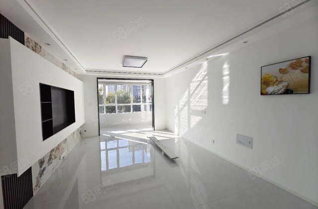 天下景城3室2厅116㎡65.8万二手房图片