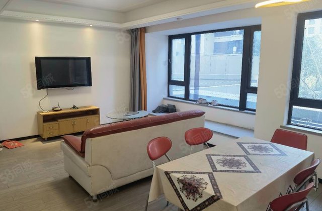 万科云谷3室2厅95㎡112万二手房图片