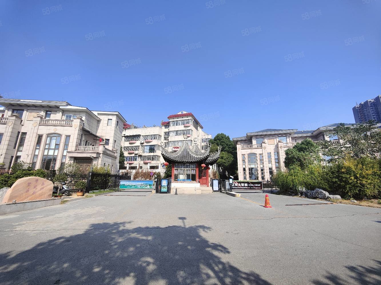 晋兴岳州帝苑(别墅)5室3厅4卫380.79㎡南北560万