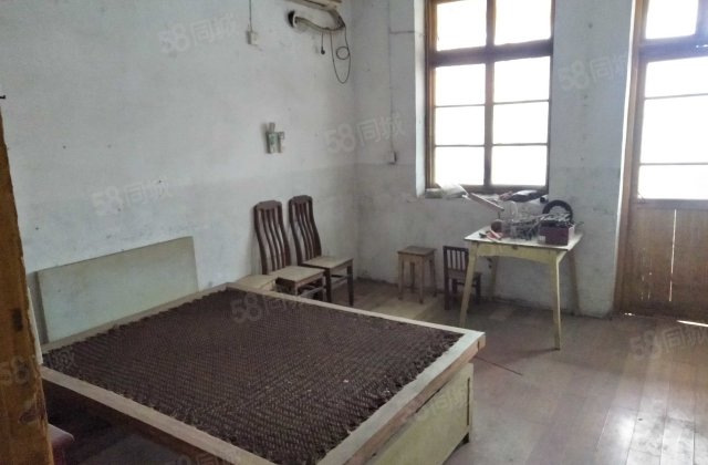 亚东菜场小区1室1厅50.6㎡5.8万二手房图片