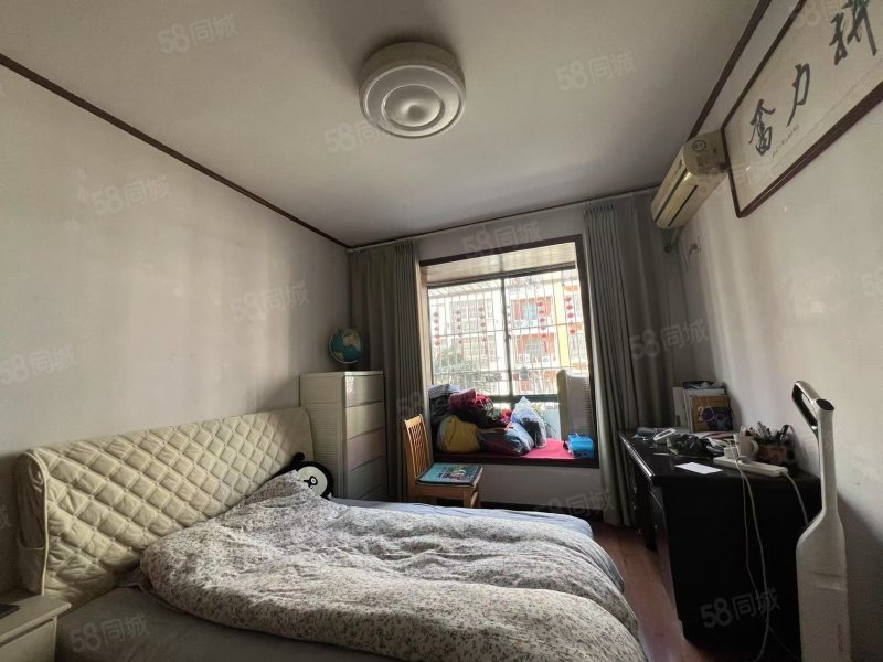 发现之旅3室2厅1卫108㎡南北62万