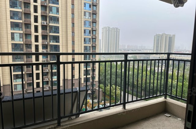 碧桂园云地天启3室2厅128㎡89万二手房图片