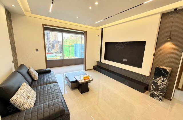 紫荆假日3室2厅112.9㎡99万二手房图片