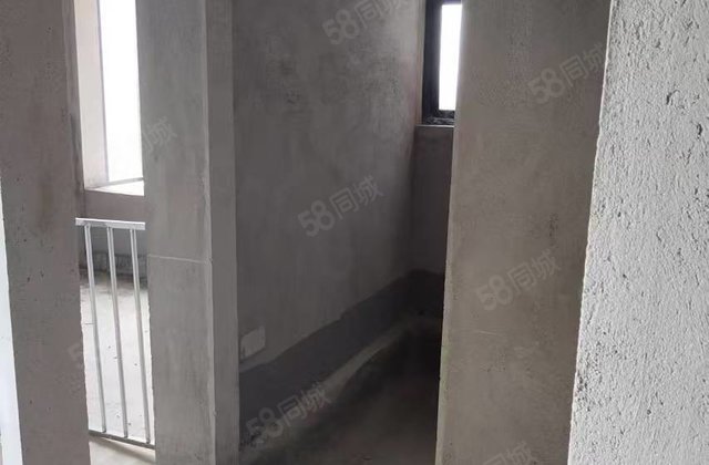 华源学府3室1厅100.25㎡38万二手房图片