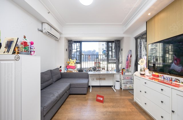 金地龙城中央(一三期商住楼)2室2厅65.42㎡112万二手房图片