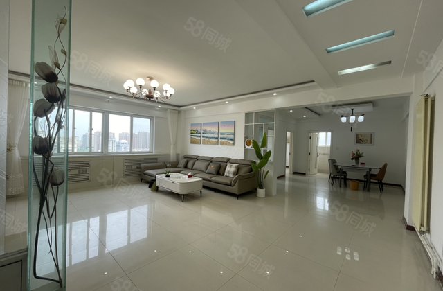 单价6000  真正大平层 送车位 边户 精装 柳泉 绿城