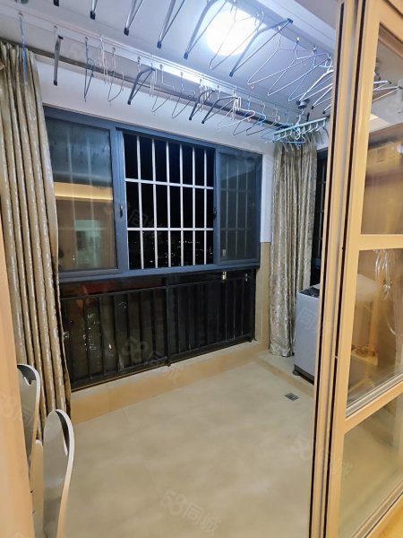 竹林广场3室2厅2卫112㎡南北58.6万