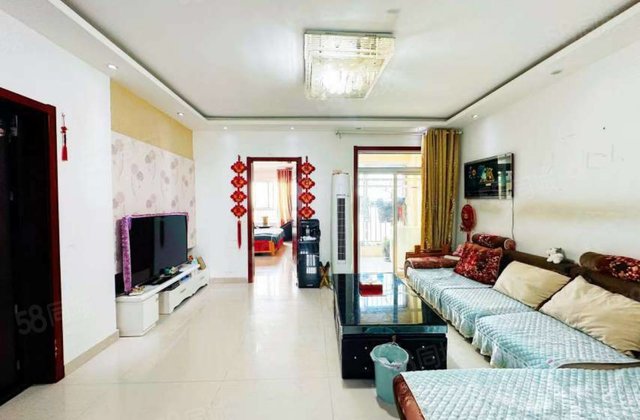 45万，45万翡翠城电梯10楼88平两室，南北通透，看房方便