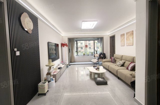 金裕新城 送储藏室 免大税 元宝户型 南北通透 精装修 随看