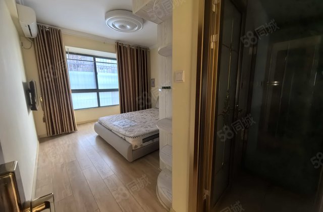 兆瑞中央广场3室2厅126㎡48万二手房图片