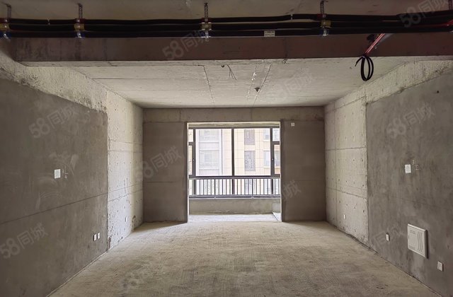 江南世纪城3室2厅166.15㎡126万二手房图片