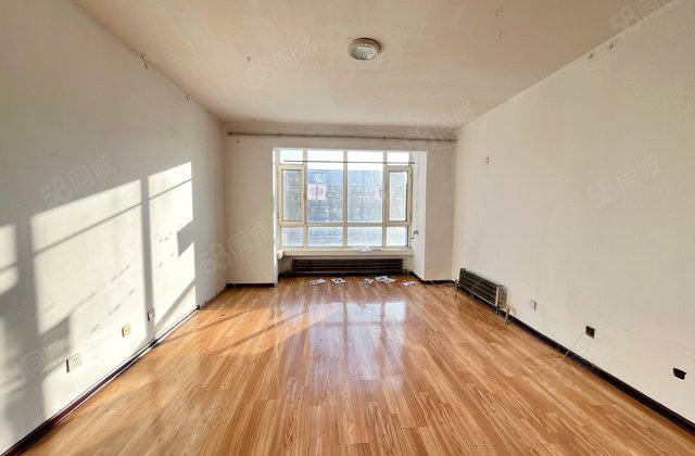 临河风景2室2厅102.78㎡57万二手房图片