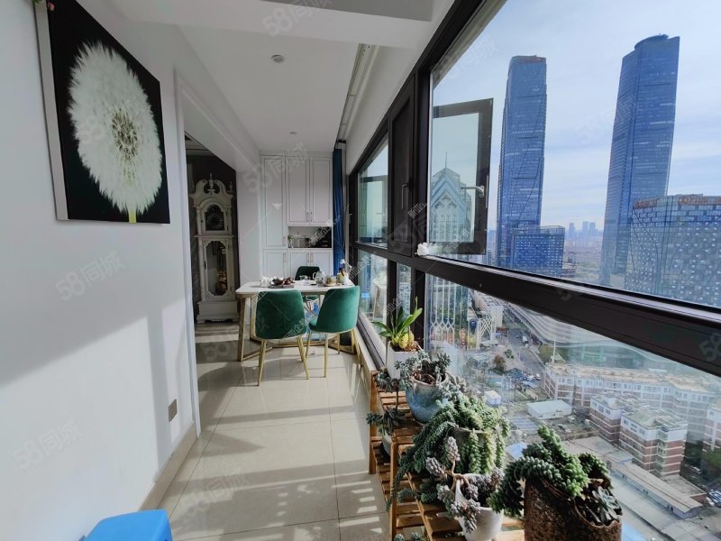 万达旁 金地九樾 精装5房 空中跃层 送两个车位 急售