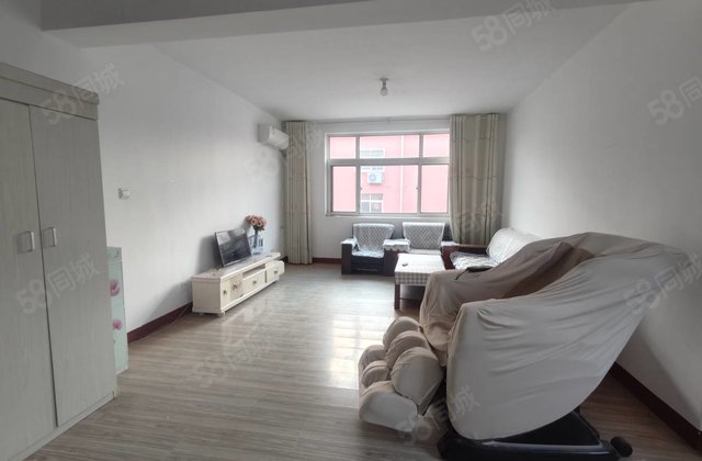 振兴路欧景丽都，边户，三室双卫，方正明亮户型！急售！！