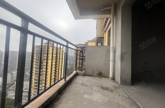 怡泰苑3室2厅99㎡38.8万二手房图片