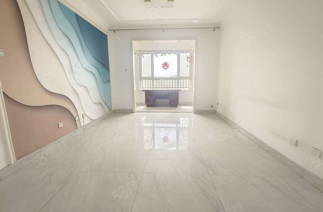 公园旁，东昌路大润发，中央丽都，好楼层，全体采光，送储可按揭