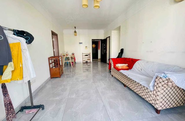 宝安椰林湾2室2厅68㎡43.8万二手房图片