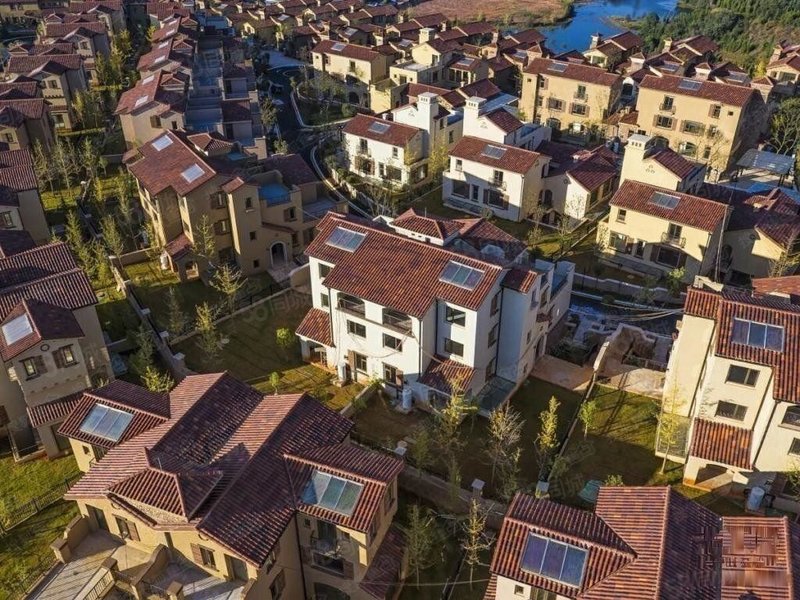 首付18万 精装修3房 疫情期间特价 带家具家电 拎包入住
