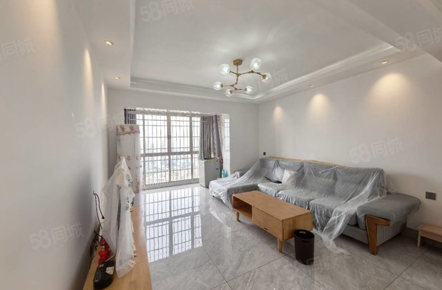 裕达金碧天誉3室2厅128㎡49.8万二手房图片