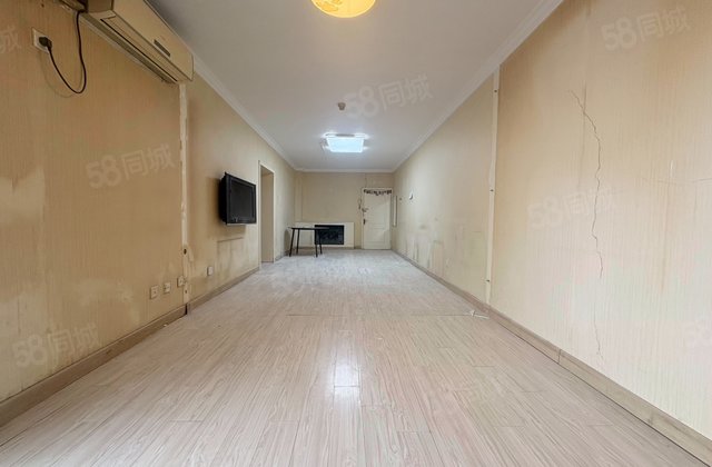 伯宁花园1室1厅96㎡466万二手房图片