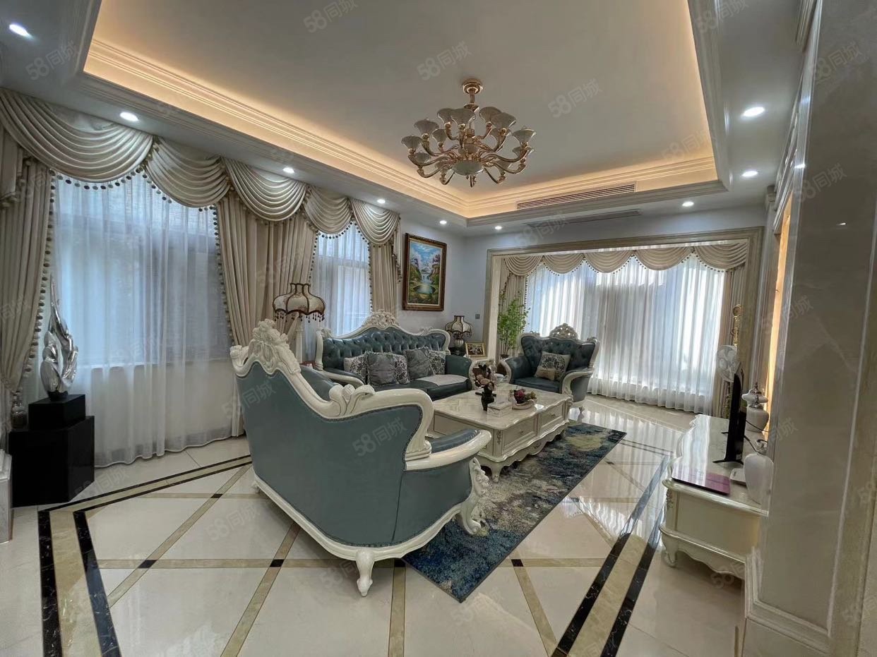 皇玛花园6室3厅7卫500㎡南1300万