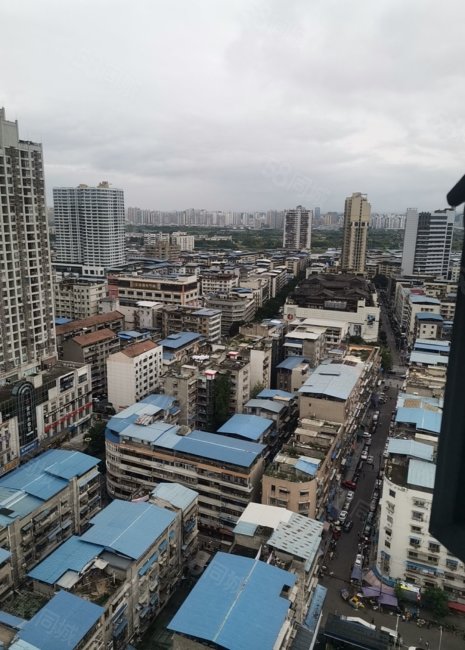 金港世家3室2厅2卫103㎡东62.8万