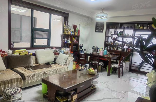 诚德清华俊景3室2厅2卫