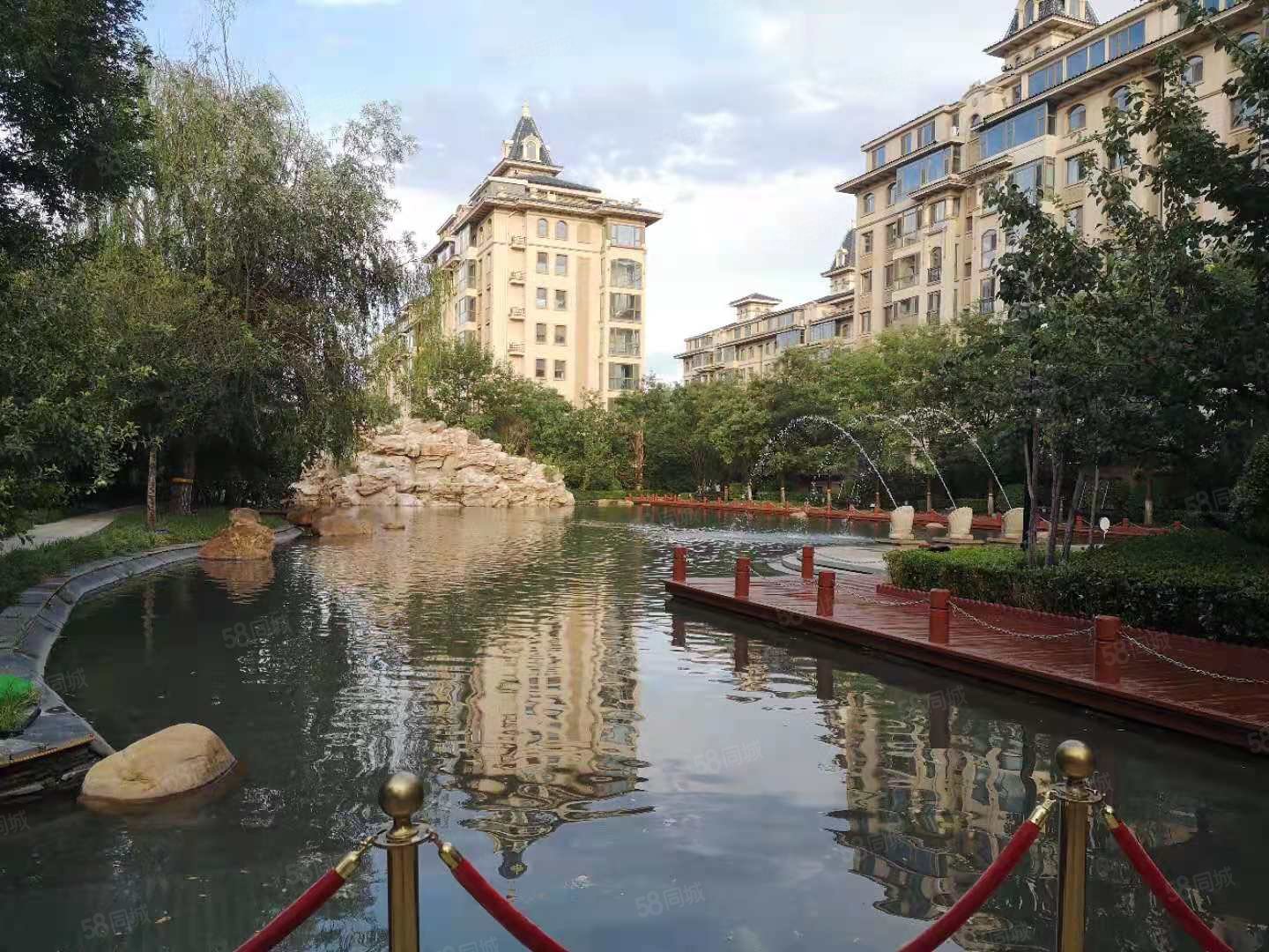 天山熙湖澜岸3室2厅2卫140㎡南北325万