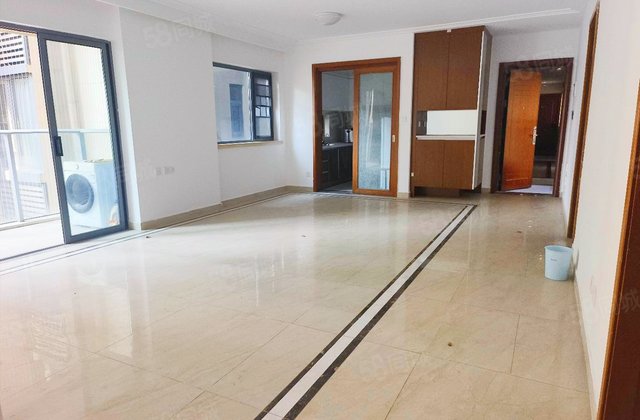 珠江好世界4室2厅134.61㎡150万二手房图片