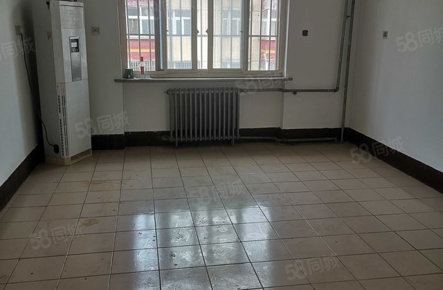 看房随时 电厂家属院东区 正南朝向 低密度社区 看房方便