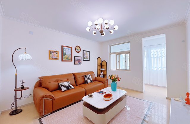 香江妇幼保健院旁，三室两卫，双阳台，实验价可谈送家具家电