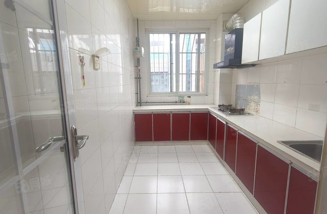 安居康城花园 医疗配套成熟 得房率高 精装好房 中间好楼层