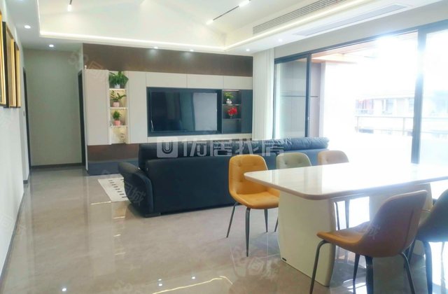 俊豪城(西区)4室2厅119.5㎡115万二手房图片