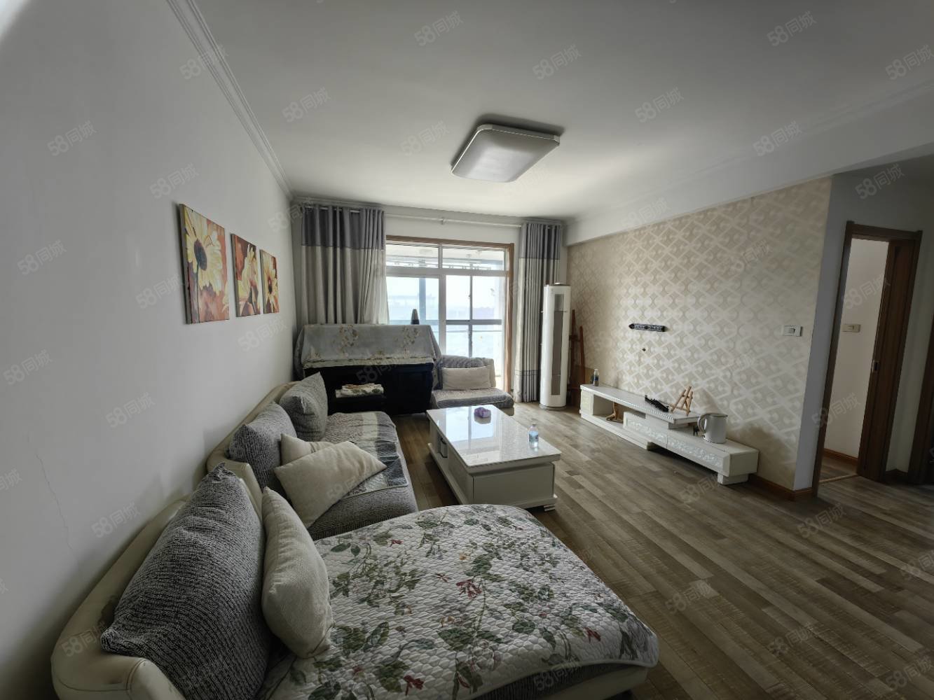 盛世东城2室2厅1卫93㎡南北38万