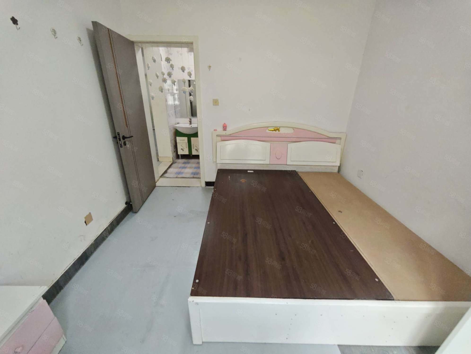 福泉人家3室2厅1卫106㎡南北31.5万