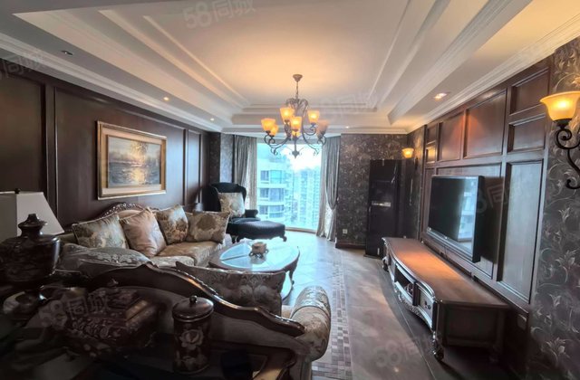 日湖花园3室2厅223㎡450万二手房图片