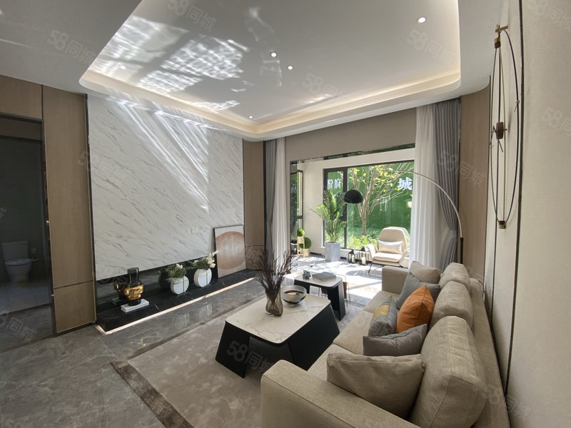 横店新盘秦王宫红木山庄旁边 106平 浩创悦府均价8千