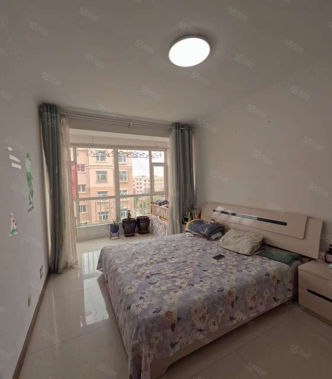 赫力警苑2室2厅1卫103㎡南北28万