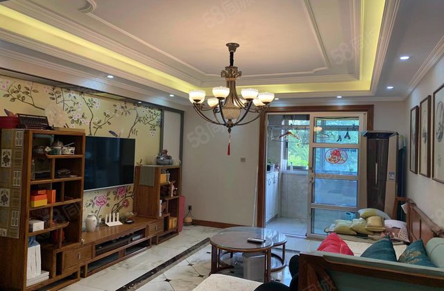 军山花园3室2厅138.69㎡150万二手房图片