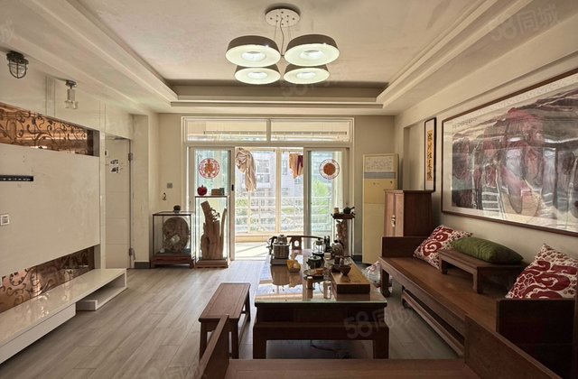 万宝嘉华4室2厅141.15㎡110万二手房图片