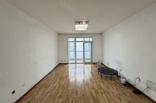 西安交大 划文轩 四室两厅两卫 急急急急急