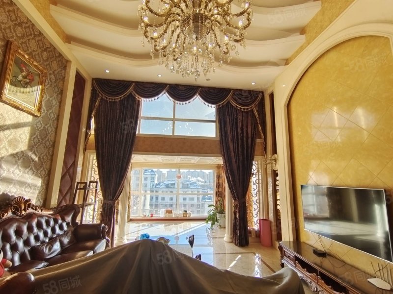 名尚复式豪华装修 客厅挑高6米 一梯一户,名尚国际社区-淄博58同城