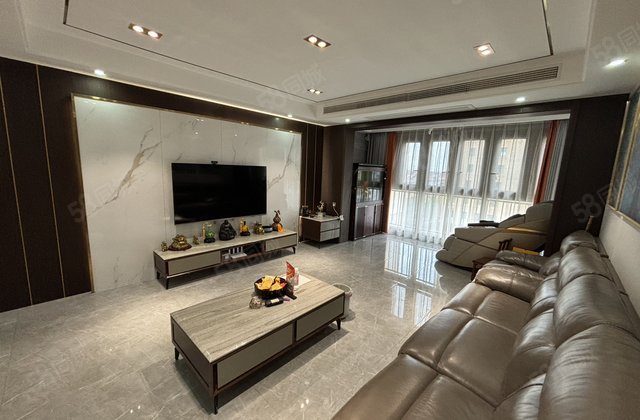 涢东学府4室2厅155㎡82万二手房图片