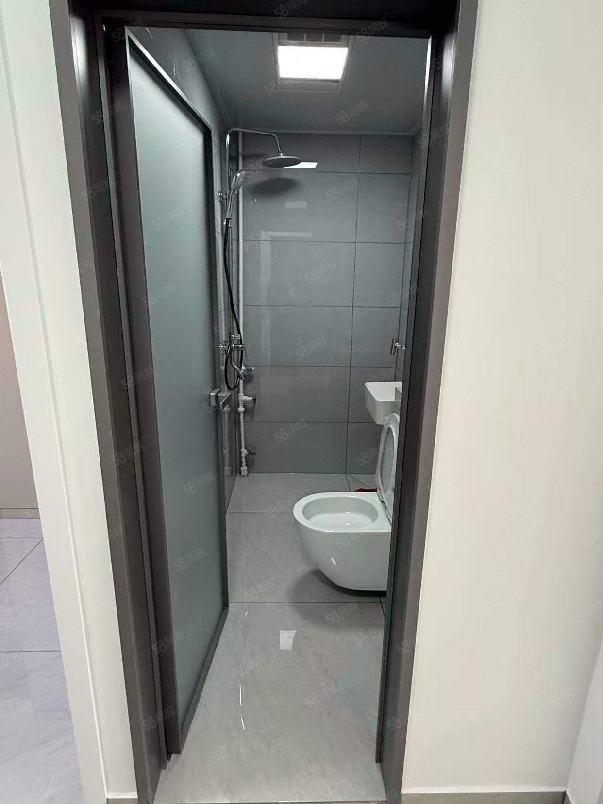 玉橋北里2室1廳1衛(wèi)60.7㎡南北167萬