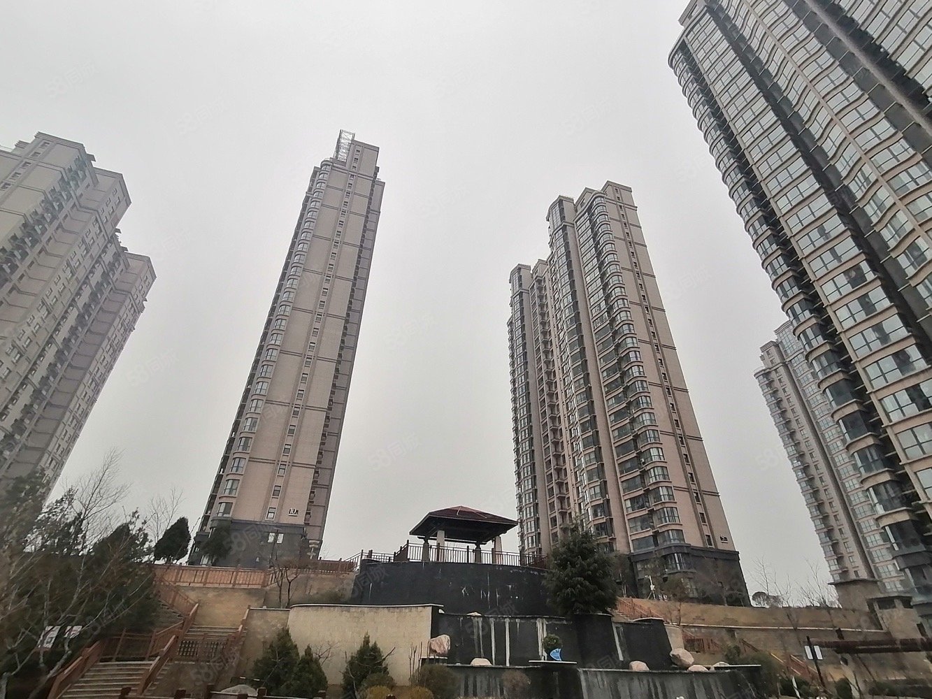汇邦现代城(西区)2室2厅1卫83㎡南北80万